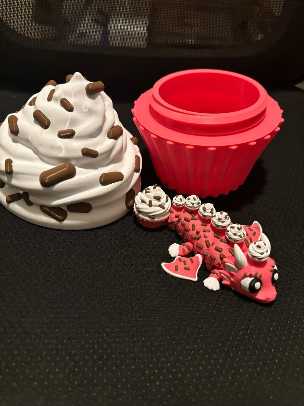 Cupcake storage container